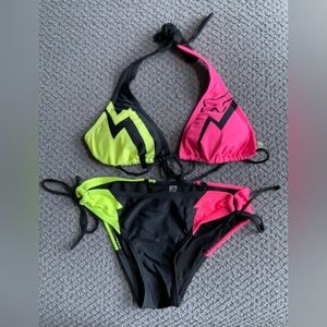 FOX RACING BIKINI Top: M Bottom: M